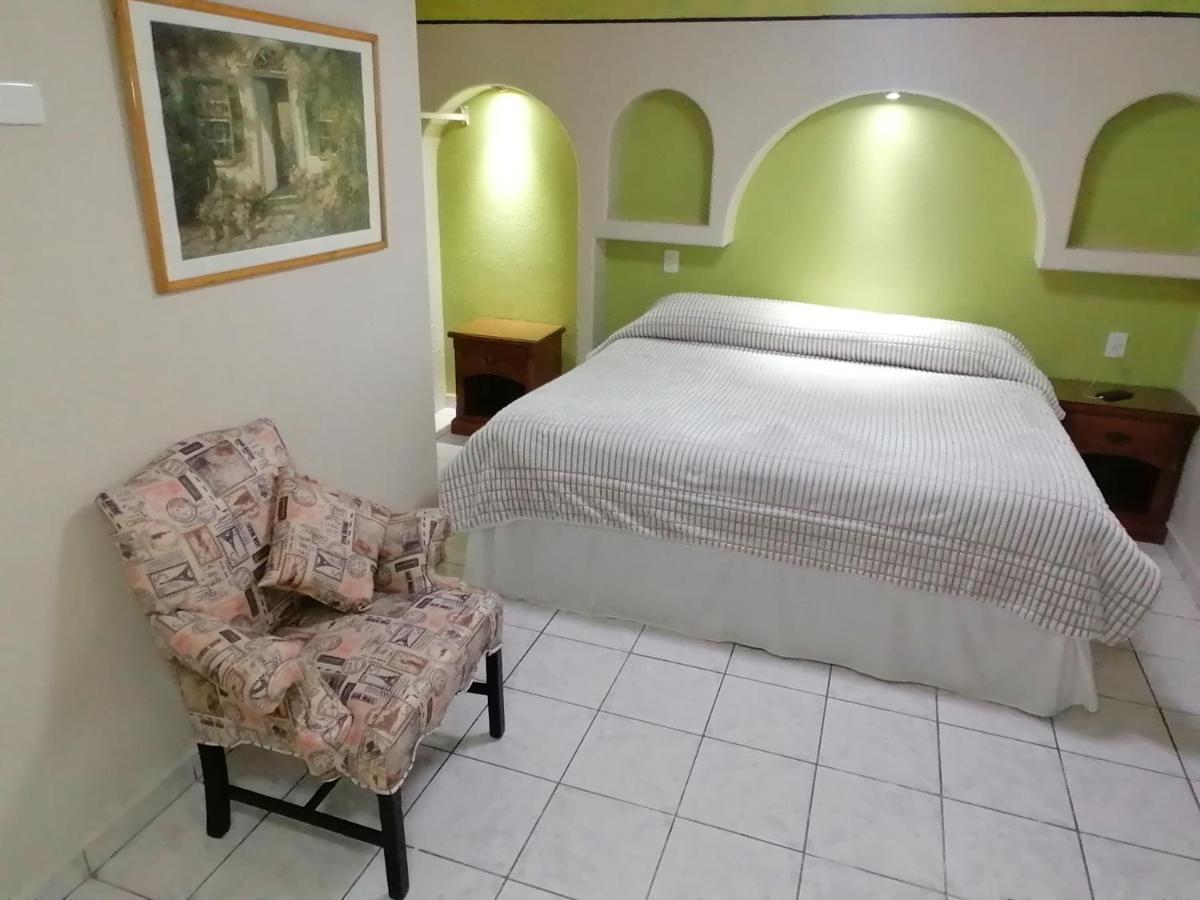 Hotel Baeza Делісіяс Екстер'єр фото