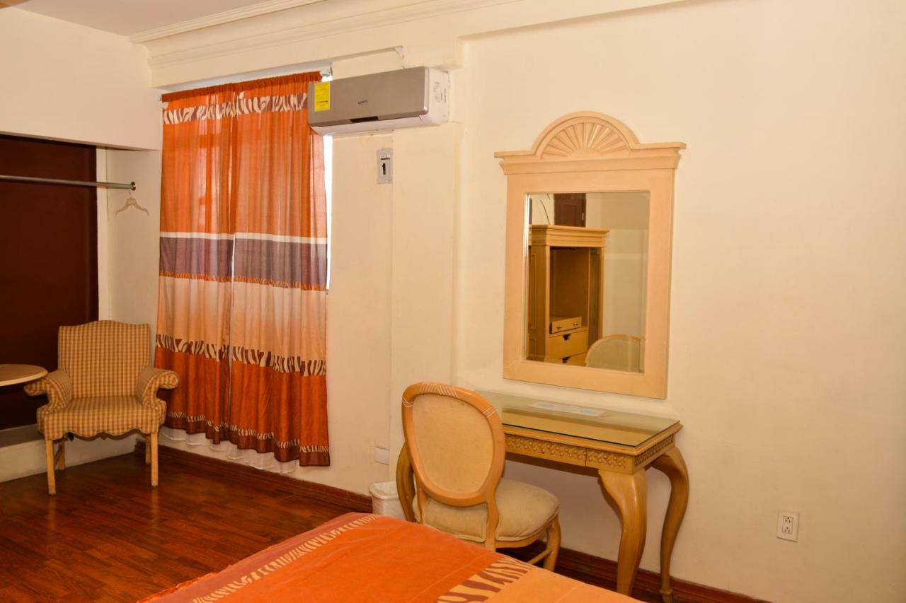 Hotel Baeza Делісіяс Екстер'єр фото